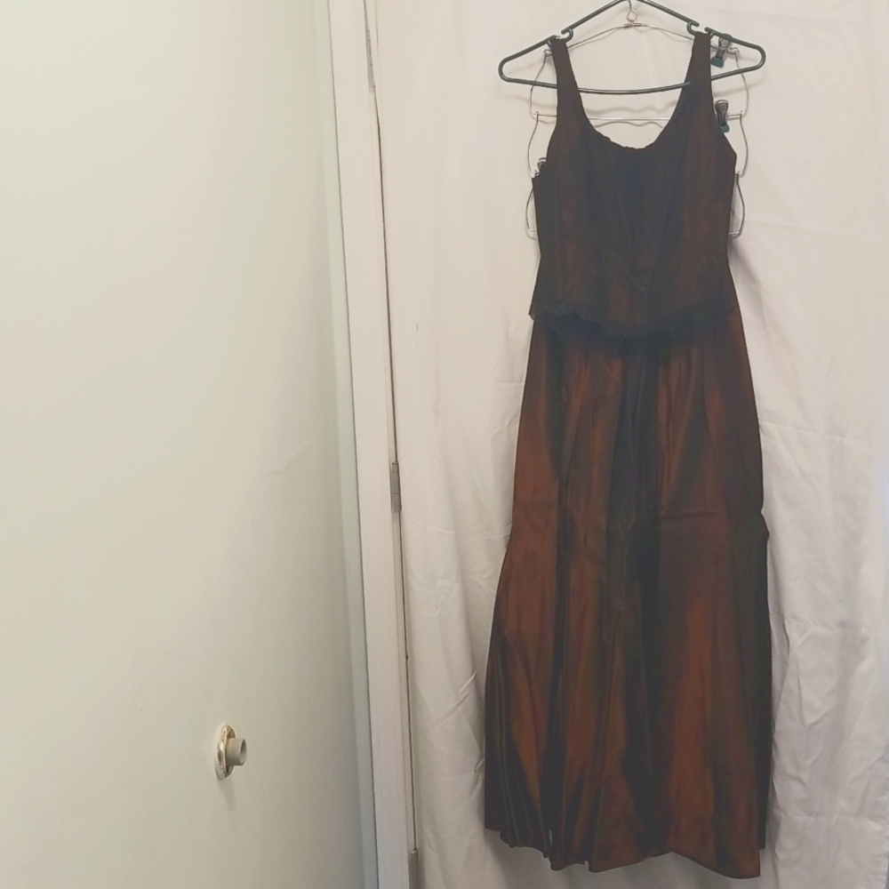 Tina Hagen of LA, sz-8, bronze & black iridescent taffeta formal 2-piece gown
